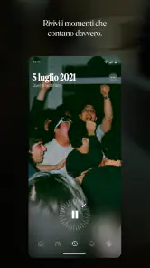 Retro — Foto con amici screenshot