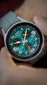 Analog Breitling Watch face screenshot