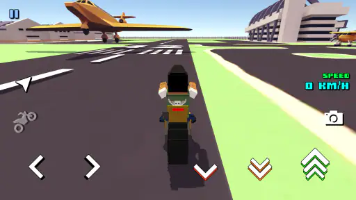 Blocky Moto Racing - motos screenshot